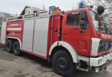 Dieses Feuerwehrauto spendet der Verein Tierisch gut helfen e.V. für die Ukraine-Hilfe. Zusammen mit der Hilfsorganisation Space Eye sucht man noch Ausrüstungsgegenstände für das Fahrzeug. Foto: Tierisch gut helfen