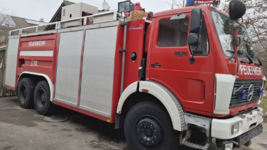 Dieses Feuerwehrauto spendet der Verein Tierisch gut helfen e.V. für die Ukraine-Hilfe. Zusammen mit der Hilfsorganisation Space Eye sucht man noch Ausrüstungsgegenstände für das Fahrzeug. Foto: Tierisch gut helfen